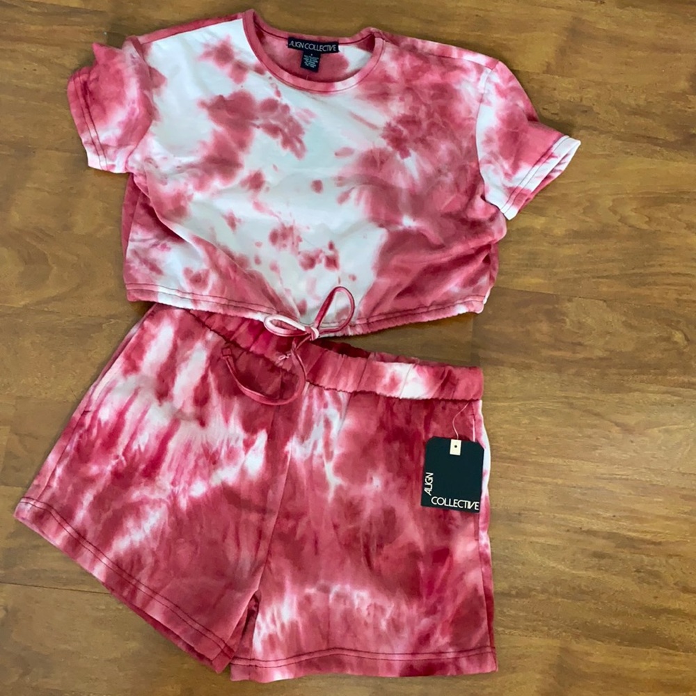 Align collective Top & Shorts set pink tie dye